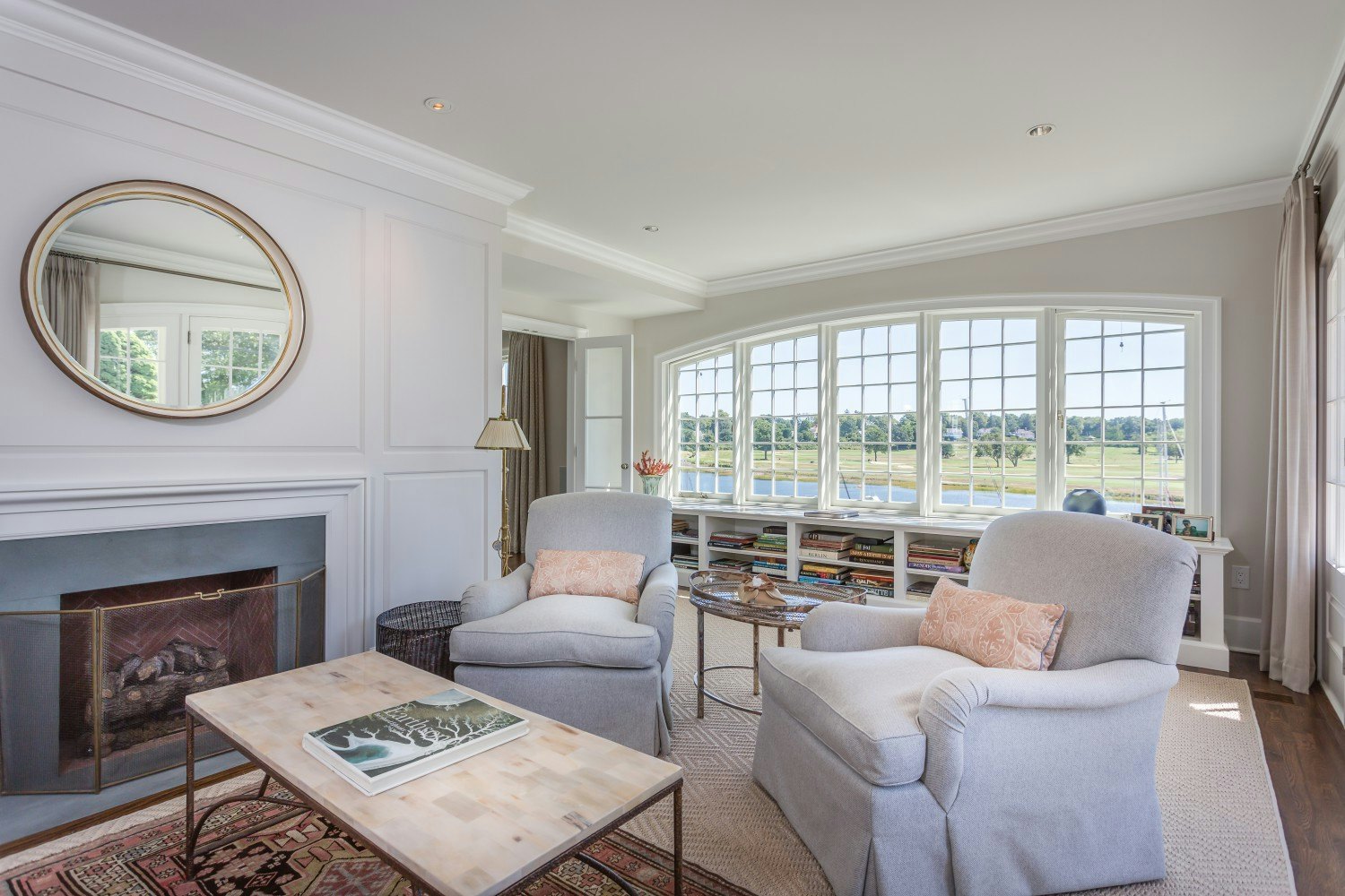 Custom Traditional Sitting Room
