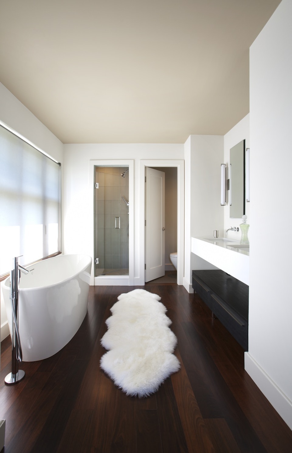 Modern Luxury Bathroom with Tub and Built in Shower